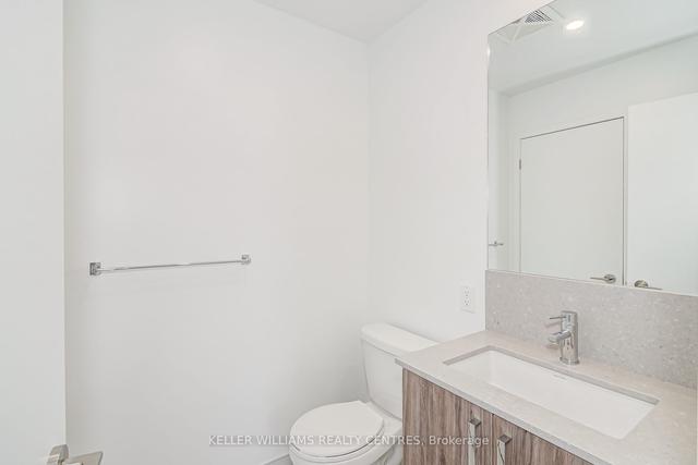 109 - 121 Ford St, Townhouse with 2 bedrooms, 3 bathrooms and 2 parking in Toronto ON | Image 2
