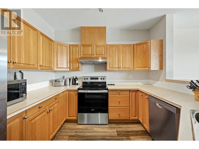 430 - 1088 Sunset Dr, Condo with 2 bedrooms, 2 bathrooms and 2 parking in Kelowna BC | Image 9