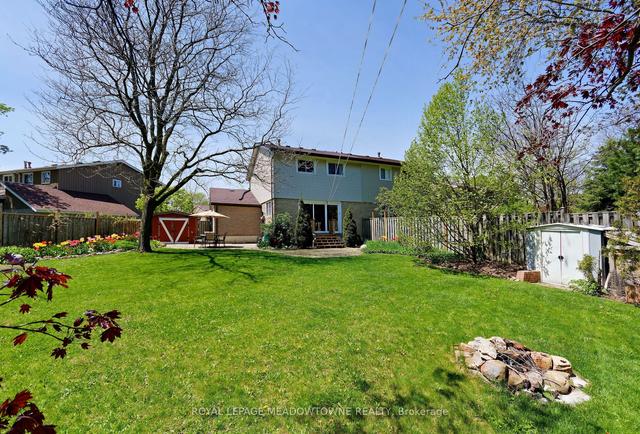 84 Bow River Cres, House semidetached with 4 bedrooms, 2 bathrooms and 3 parking in Mississauga ON | Image 16