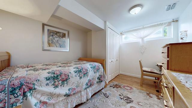 26 Alanadale Ave, House detached with 3 bedrooms, 2 bathrooms and 5 parking in Markham ON | Image 28