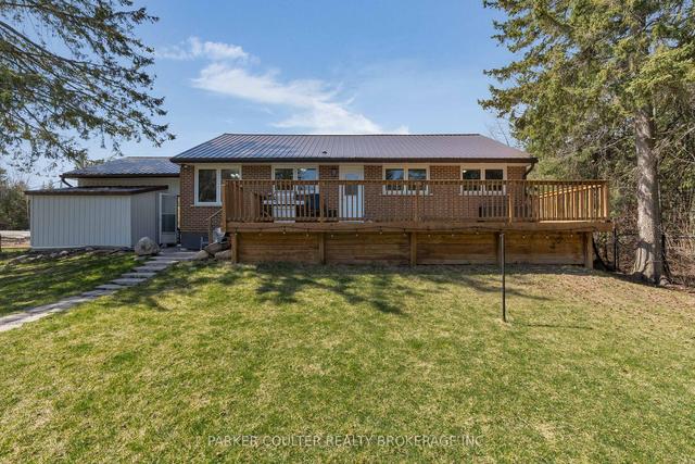 1000 Memorial Ave, House detached with 3 bedrooms, 2 bathrooms and 21 parking in Oro Medonte ON | Image 26