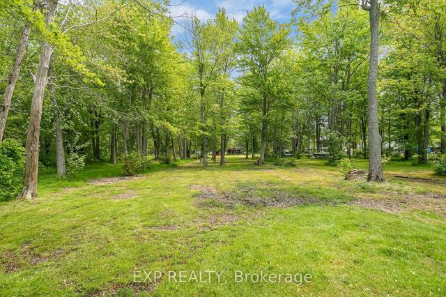 235 Monck Rd, House detached with 3 bedrooms, 1 bathrooms and 10 parking in Kawartha Lakes ON | Image 25