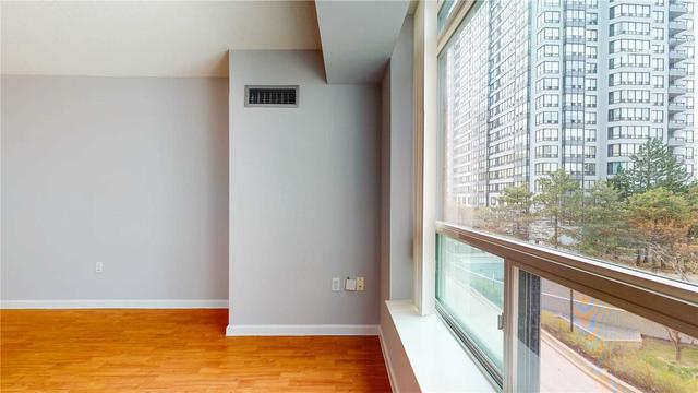 400 - 8 Pemberton Ave, Condo with 2 bedrooms, 2 bathrooms and 1 parking in Toronto ON | Image 11
