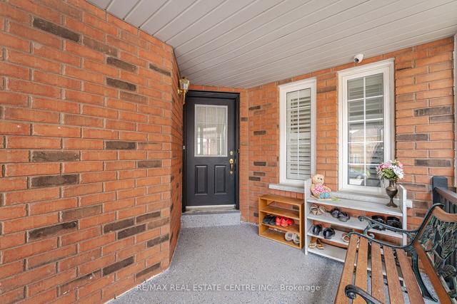 54 Lanewood St, House detached with 4 bedrooms, 4 bathrooms and 6 parking in Brampton ON | Image 31