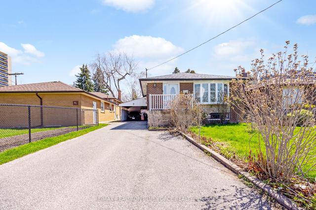 39 Grace St, House detached with 3 bedrooms, 2 bathrooms and 5 parking in Toronto ON | Image 28