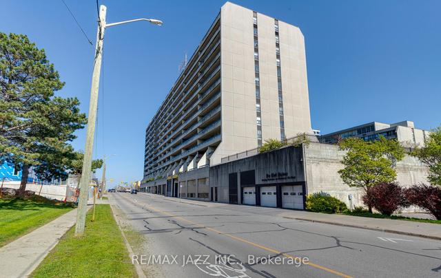 PH4 - 55 William St E, Condo with 3 bedrooms, 2 bathrooms and 1 parking in Oshawa ON | Image 27