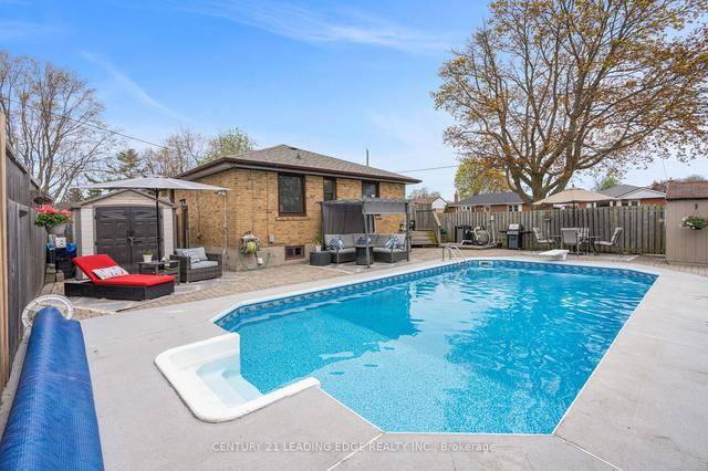 1462 Tremblay St, House detached with 3 bedrooms, 2 bathrooms and 2 parking in Oshawa ON | Image 30