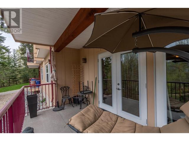 12 - 441 20 Street Ne, House attached with 2 bedrooms, 2 bathrooms and 2 parking in Salmon Arm BC | Image 44