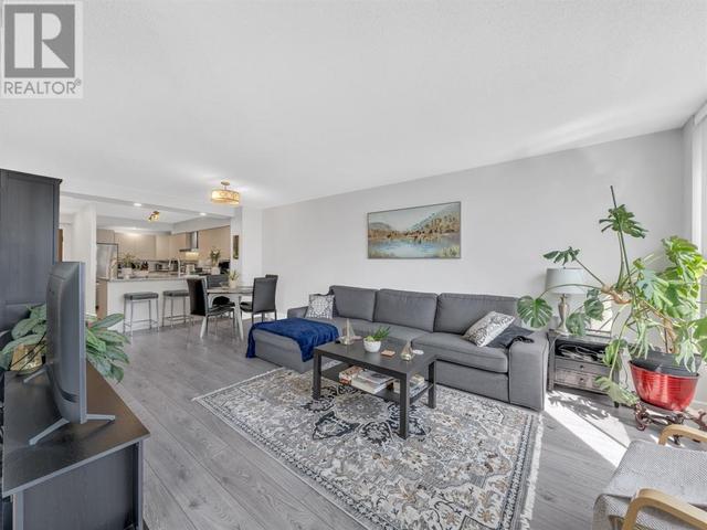 1207 - 75 Riverside Dr, Condo with 2 bedrooms, 2 bathrooms and null parking in Windsor ON | Image 13