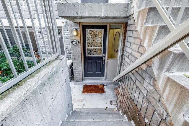 129 - 25 Turntable Cres, Townhouse with 2 bedrooms, 2 bathrooms and 1 parking in Toronto ON | Image 12