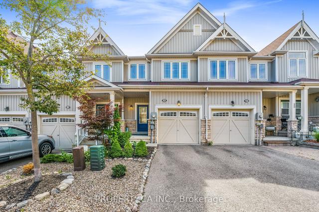 18 Connell Ln, House attached with 3 bedrooms, 2 bathrooms and 2 parking in Clarington ON | Image 12