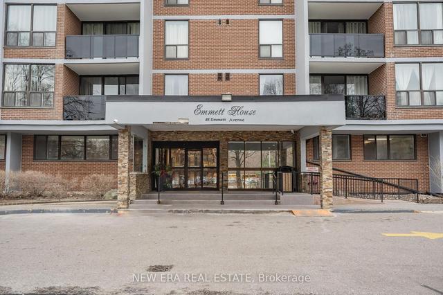 312 - 85 Emmett Ave, Condo with 3 bedrooms, 2 bathrooms and 1 parking in Toronto ON | Image 12