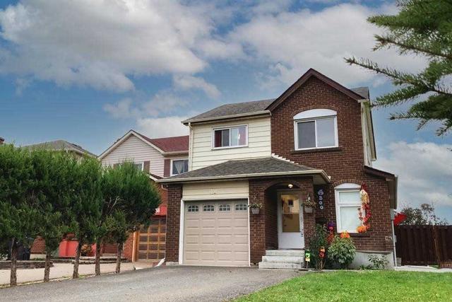 40 Bryant Ct, House detached with 3 bedrooms, 3 bathrooms and 7 parking in Brampton ON | Image 1