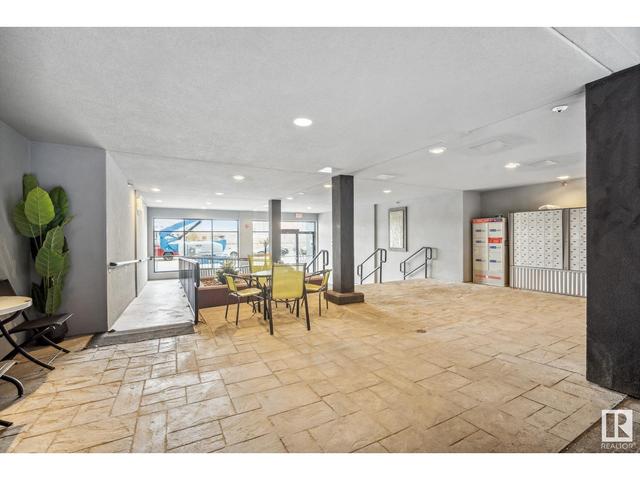 212 - 10518 113 St Nw, Condo with 2 bedrooms, 2 bathrooms and 1 parking in Edmonton AB | Image 19