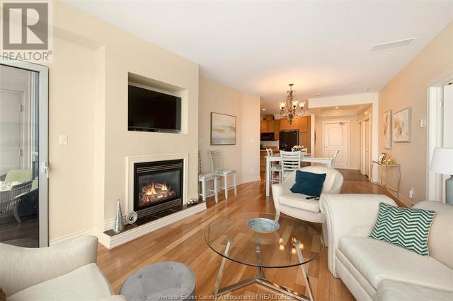 805 - 1225 Riverside, Condo with 2 bedrooms, 2 bathrooms and null parking in Windsor ON | Image 9