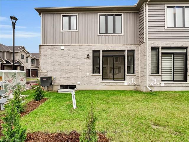 123 - 93 Stonefield Ln, Townhouse with 3 bedrooms, 3 bathrooms and 2 parking in Middlesex Centre ON | Image 40
