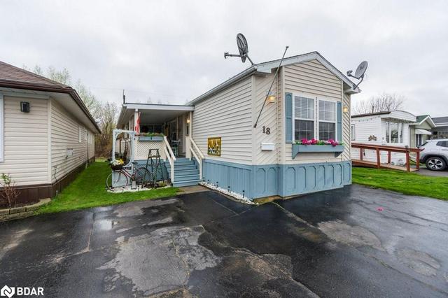 18 - 311 Dundas St, House detached with 2 bedrooms, 2 bathrooms and 2 parking in Quinte West ON | Image 1