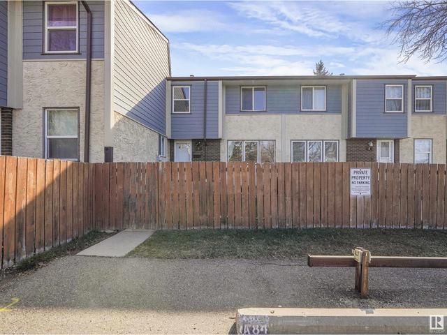 5 Willowdale Pl Nw, House attached with 3 bedrooms, 1 bathrooms and 2 parking in Edmonton AB | Image 9