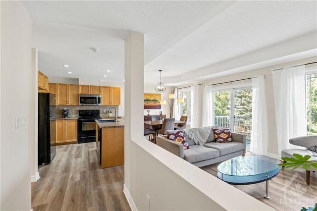 3 - 385 Paseo Private, Condo with 2 bedrooms, 2 bathrooms and 1 parking in Ottawa ON | Image 2