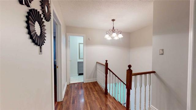 81 Ready Ct, House detached with 3 bedrooms, 4 bathrooms and 6 parking in Brampton ON | Image 9