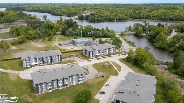 102 - 20c Silver Birch Crt, House attached with 1 bedrooms, 1 bathrooms and 1 parking in Parry Sound ON | Image 8
