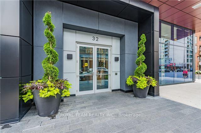 2502 - 32 Davenport Rd, Condo with 1 bedrooms, 1 bathrooms and 0 parking in Toronto ON | Image 12