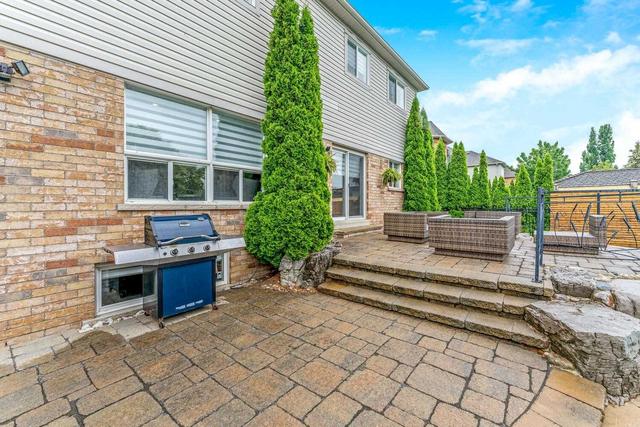 4295 Couples Cres, House detached with 4 bedrooms, 3 bathrooms and 6 parking in Burlington ON | Image 33
