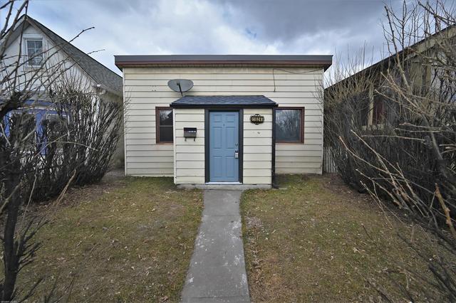 1024 18 Avenue Se, House detached with 2 bedrooms, 1 bathrooms and 4 parking in Calgary AB | Image 2
