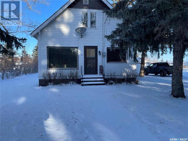 208 Riedel Ave E, House detached with 3 bedrooms, 1 bathrooms and null parking in Langenburg SK | Image 1