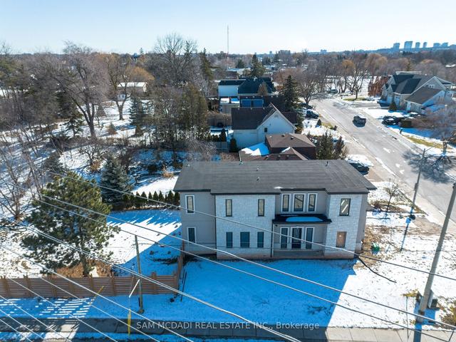 1 Brookside Dr E, House detached with 4 bedrooms, 6 bathrooms and 8 parking in Mississauga ON | Image 6