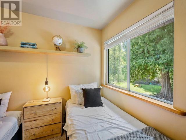 7 - 8073 Timber Lane, House attached with 3 bedrooms, 1 bathrooms and null parking in Whistler BC | Image 18
