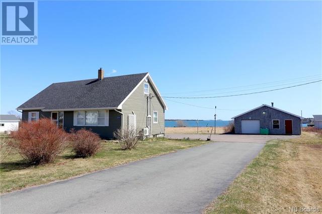 1177 Route 776, House detached with 4 bedrooms, 2 bathrooms and null parking in Grand Manan NB | Image 6