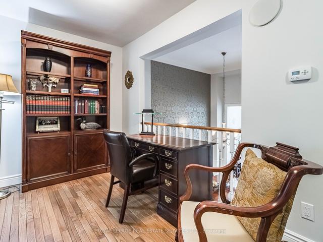 61 Stornwood Ct, Townhouse with 2 bedrooms, 3 bathrooms and 2 parking in Brampton ON | Image 9
