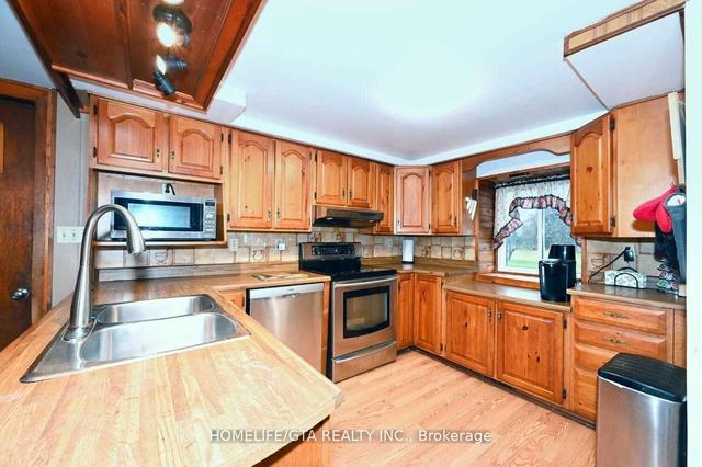 4977 Spicer Rd, House detached with 3 bedrooms, 2 bathrooms and 11 parking in Elizabethtown Kitley ON | Image 17