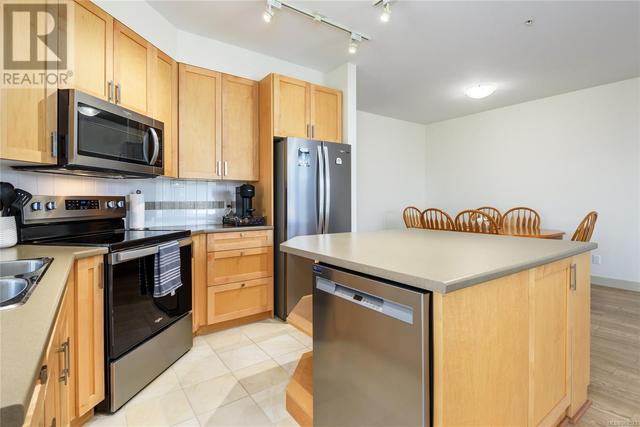 145 - 2300 Mansfield Dr, Condo with 2 bedrooms, 2 bathrooms and 2 parking in Courtenay BC | Image 3