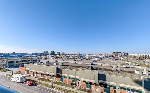 405 - 2481 Taunton Rd, Condo with 1 bedrooms, 1 bathrooms and 1 parking in Oakville ON | Image 12