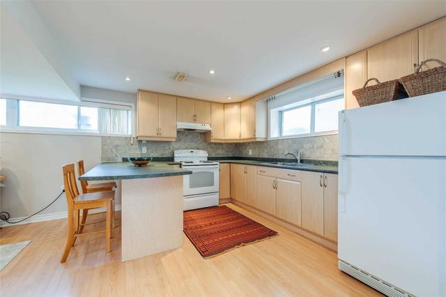 3715 St Clair Ave E, House detached with 3 bedrooms, 3 bathrooms and 2 parking in Toronto ON | Image 18