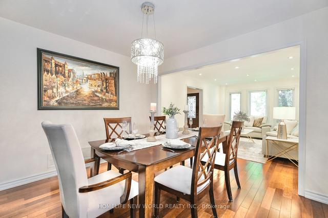 83 Woodstone Ave, House detached with 4 bedrooms, 4 bathrooms and 5 parking in Richmond Hill ON | Image 2