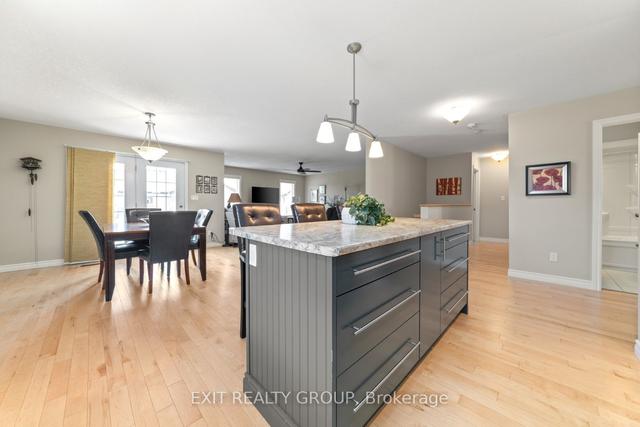 84 Dorchester Dr, House detached with 2 bedrooms, 2 bathrooms and 4 parking in Prince Edward County ON | Image 10