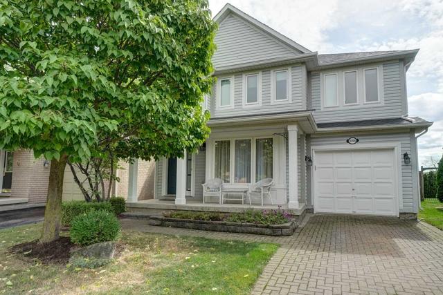 5154 Oakley Dr, House detached with 3 bedrooms, 3 bathrooms and 2 parking in Burlington ON | Image 1