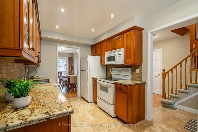 8 - 2935 Headon Forest Rd, Townhouse with 3 bedrooms, 4 bathrooms and 2 parking in Burlington ON | Image 5