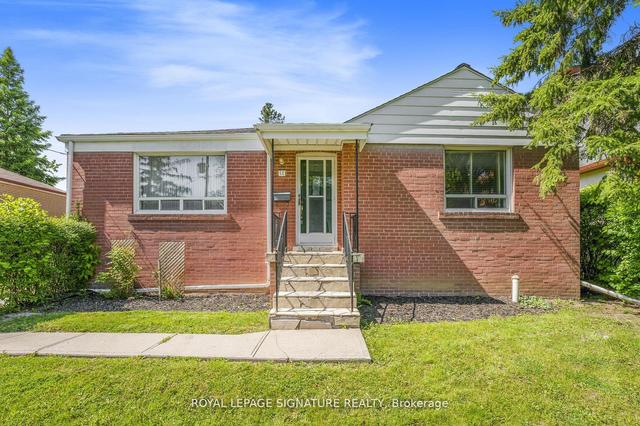 12 Verwood Ave, House detached with 3 bedrooms, 1 bathrooms and 7 parking in Toronto ON | Image 1
