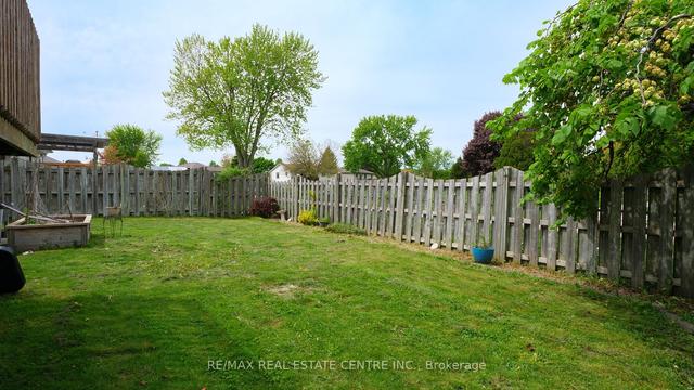 38 Brush Cres, House detached with 3 bedrooms, 2 bathrooms and 6 parking in Amherstburg ON | Image 22
