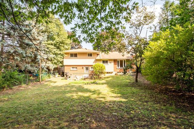 180 Rifle Range Rd, House detached with 4 bedrooms, 3 bathrooms and 5 parking in Hamilton ON | Image 8