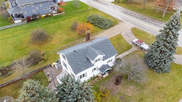 440 Kincardine Avenue, House detached with 4 bedrooms, 2 bathrooms and 6 parking in Kincardine ON | Image 31