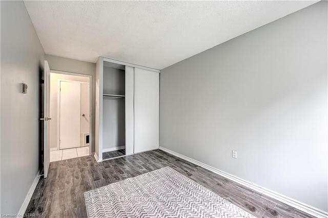 101 - 135 Base Line Rd W, Condo with 2 bedrooms, 1 bathrooms and 1 parking in London ON | Image 15