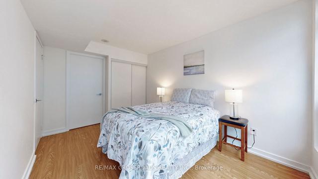 1112 - 15 Singer Ct, Condo with 1 bedrooms, 2 bathrooms and 1 parking in Toronto ON | Image 8
