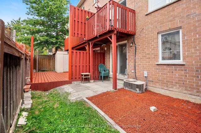 8 - 165 Fieldstone Dr, Townhouse with 3 bedrooms, 3 bathrooms and 2 parking in Vaughan ON | Image 35