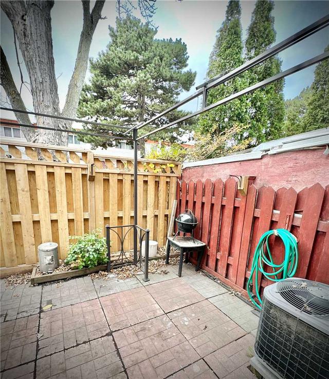 74 - 2901 Jane St, Townhouse with 3 bedrooms, 2 bathrooms and 1 parking in Toronto ON | Image 24