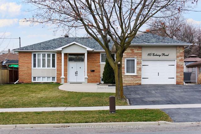 115 Exbury Rd, House detached with 3 bedrooms, 2 bathrooms and 3 parking in Toronto ON | Image 12